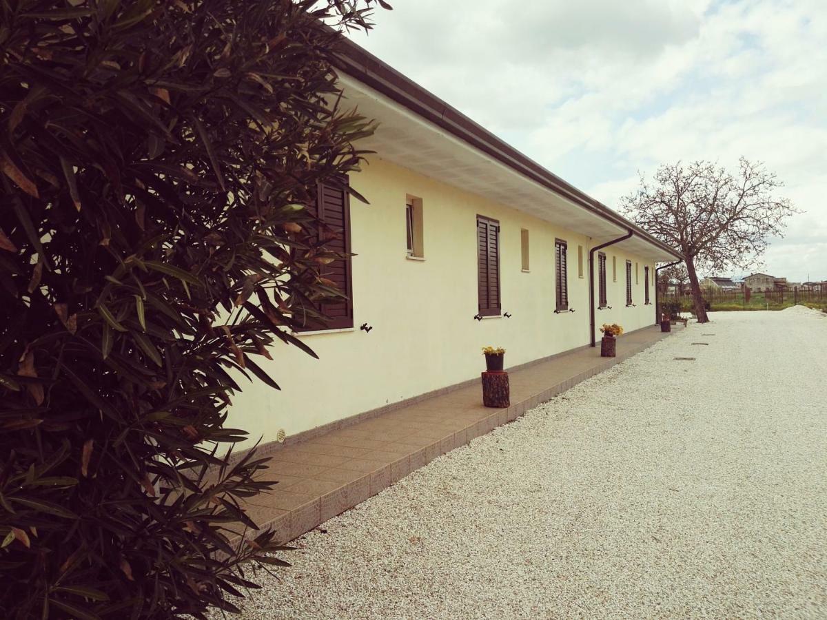 Camere Carloni Assis Exterior foto